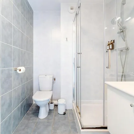 T2 Confort Lyonnais Metro Republique Garage Ferme Apartmán *